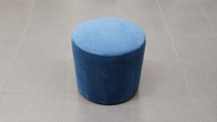 Puf chico azul